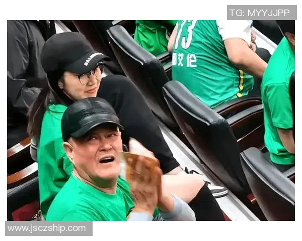 姚明与赵本山亲切会晤共话体育与娱乐的跨界合作新机遇