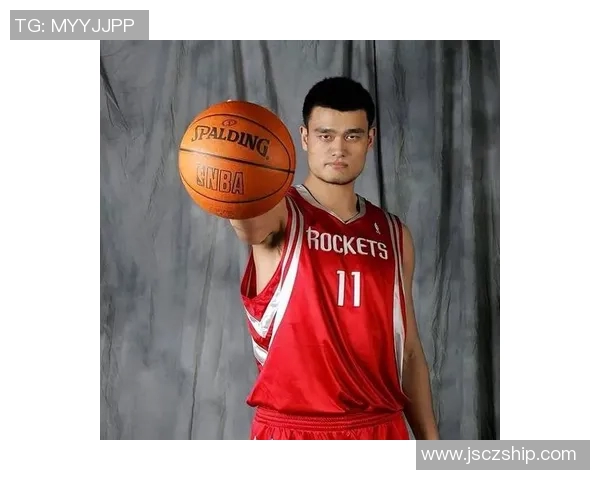 姚明热血集锦展现传奇篮球生涯与不屈斗志的精彩瞬间 姚明热血集锦展现传奇篮球生涯与不屈斗志的精彩瞬间