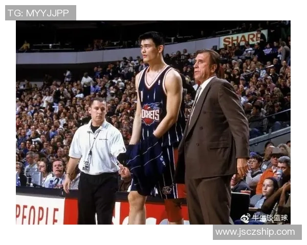 姚明的灵魂食物揭秘：篮球巨星背后的美食故事与文化传承