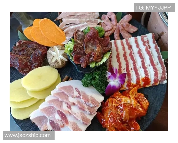 足球明星与撒盐哥共聚一堂品尝烤肉盛宴共享美味与快乐的时刻 足球明星与撒盐哥共聚一堂品尝烤肉盛宴共享美味与快乐的时刻