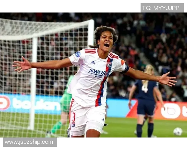 大巴黎女足对阵里昂精彩视频回顾与比赛亮点分析