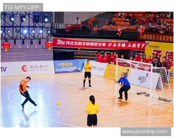 彭水足球明星友谊赛精彩上演球迷齐聚共庆足球盛宴 彭水足球明星友谊赛精彩上演球迷齐聚共庆足球盛宴